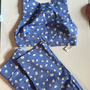 NEW! ZARA DAISY BLUE PRINT TOP